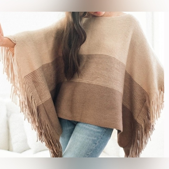 GENTLE  FAWN O/S Tristan Blush Mix Super Soft Poncho Shrug w/ Fringe New w/ Tags - Picture 1 of 9